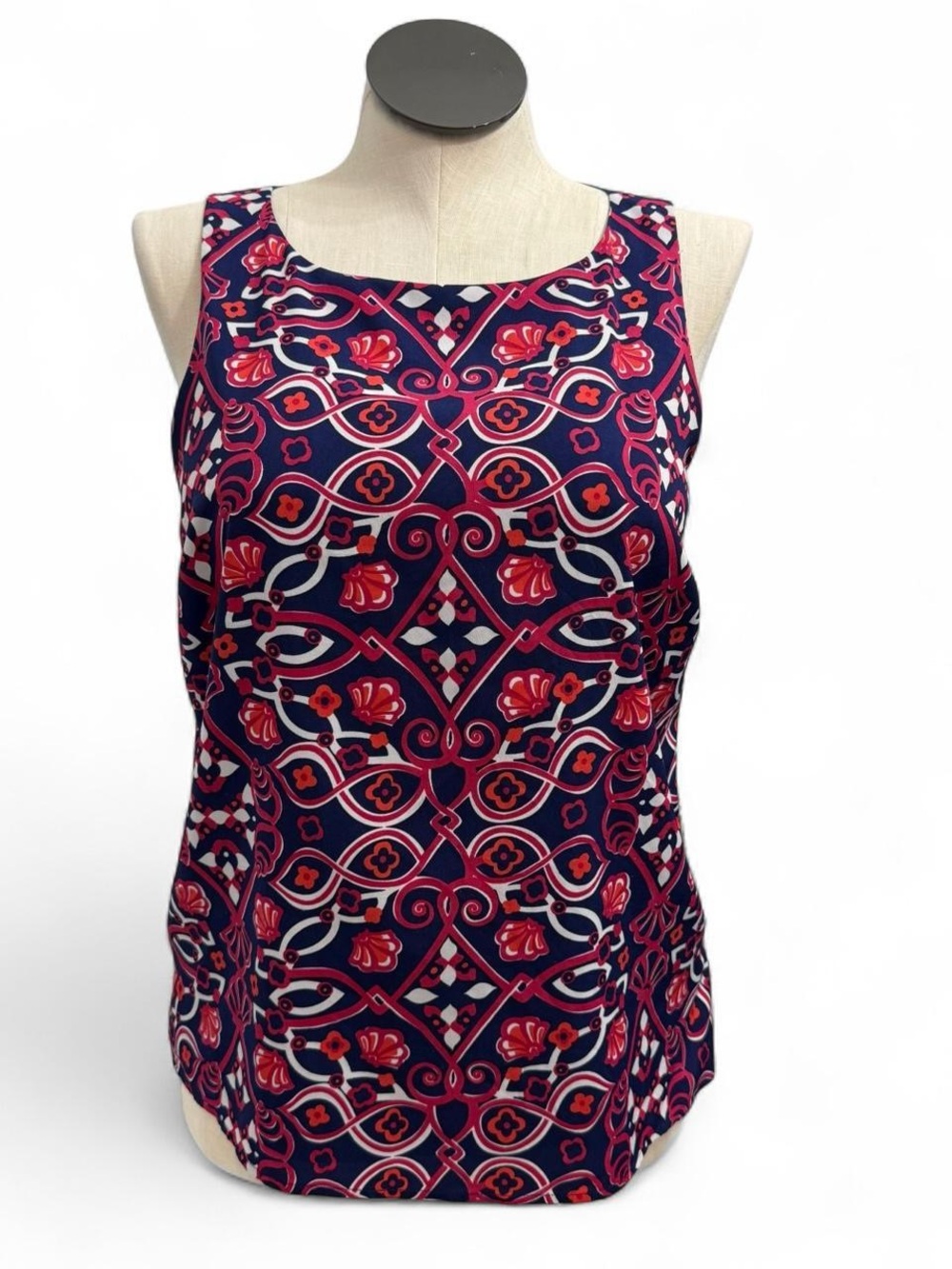 Vineyard Vines 10 Navy Tank Top with Pink and White Geometric Floral Print